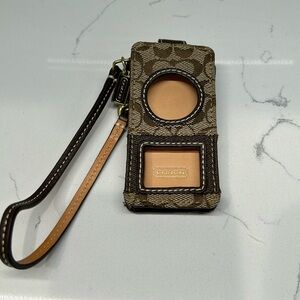 Coach. iPod Case!  Vintage!  All Leather. Never Used!!  3.5/2 inches. Very nice!
